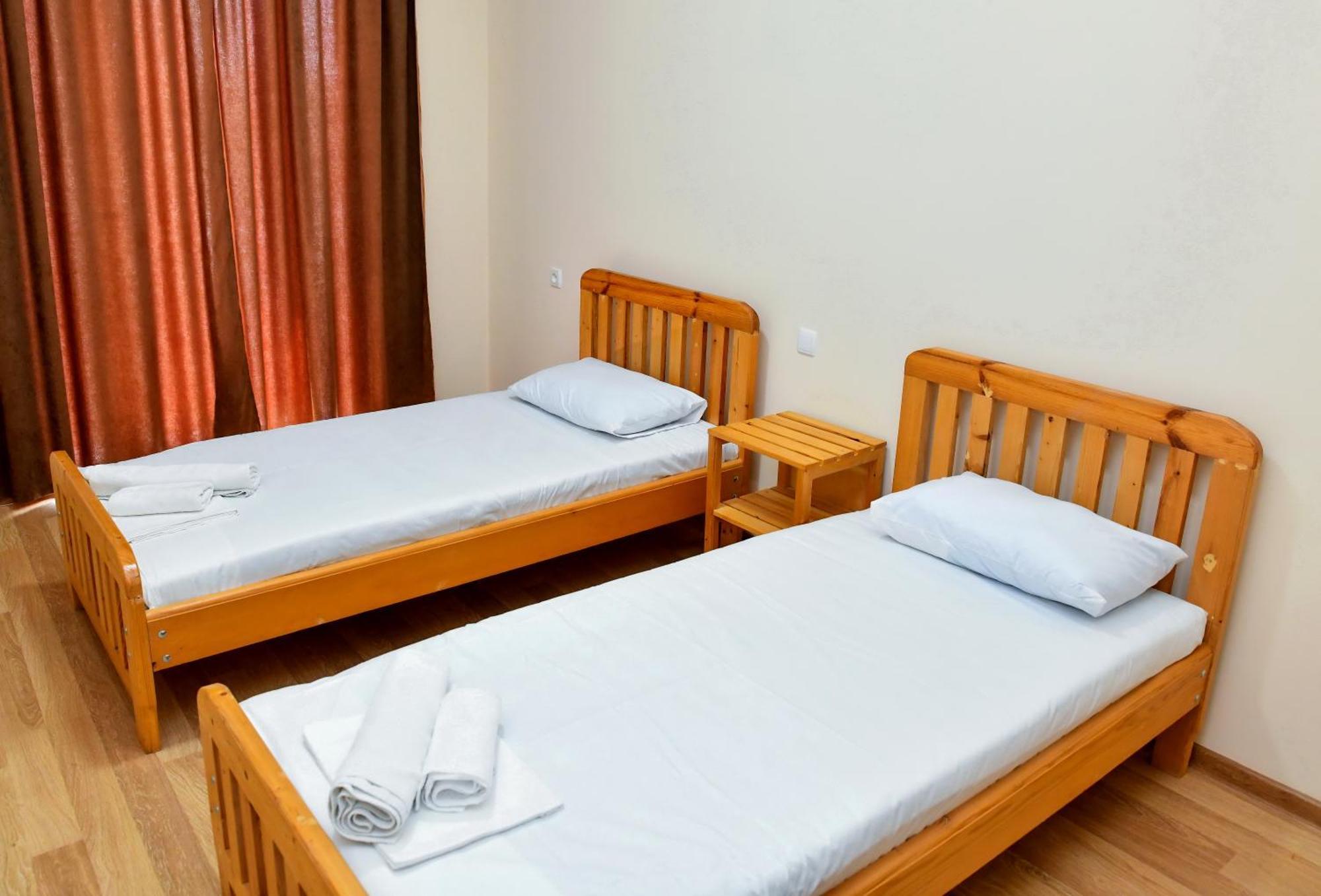 Just Inn Kutaisi Exterior foto